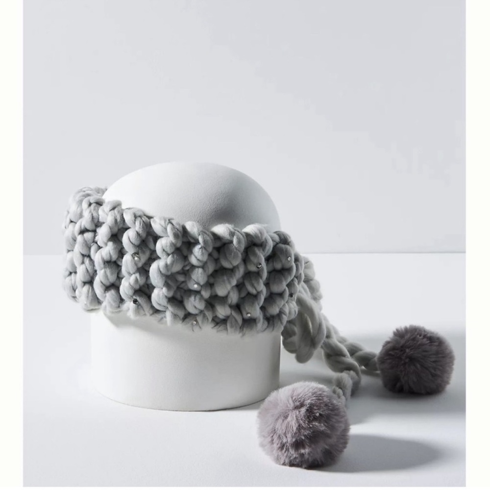 Nwt Cozy Gray Knit Kids Headband with Pom Poms